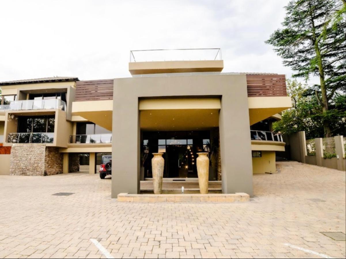 One O Eight Boutique Hotel Benoni Esterno foto